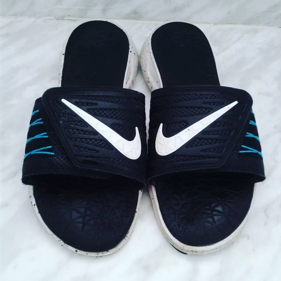 Rare Nike Flywire Free Run Black Slide Men’s Size 9 sandal slipper shoes 705480- - Picture 2 of 6